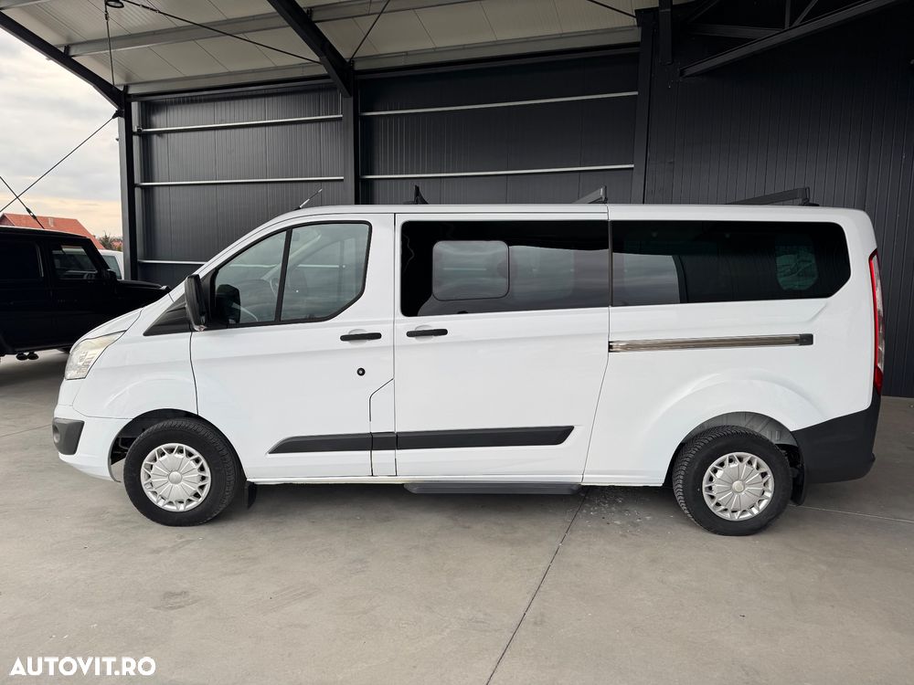Ford Tourneo Custom - 10