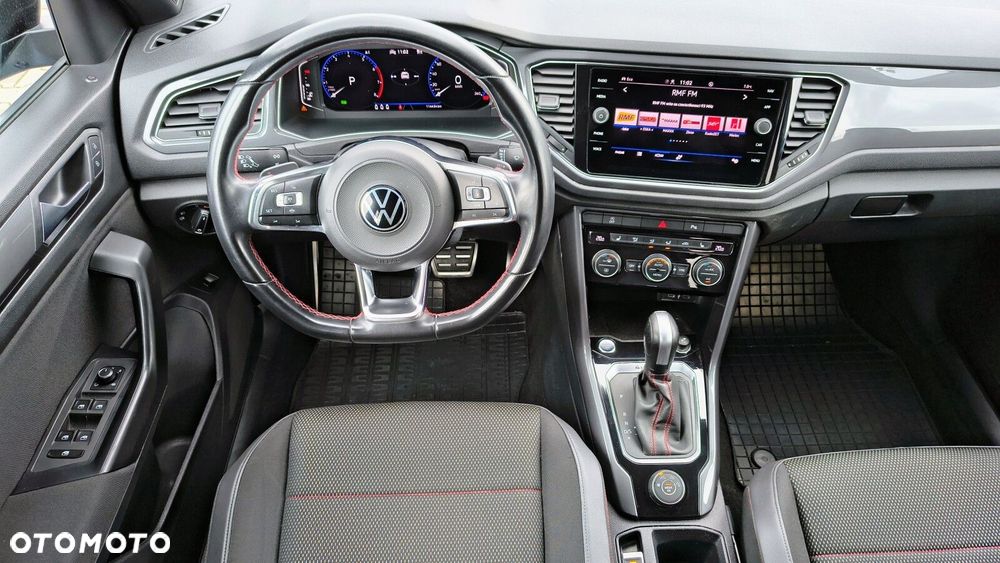 Volkswagen T-Roc - 10