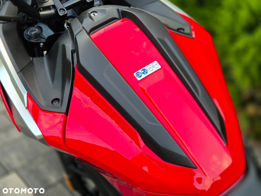 Honda NC - 23