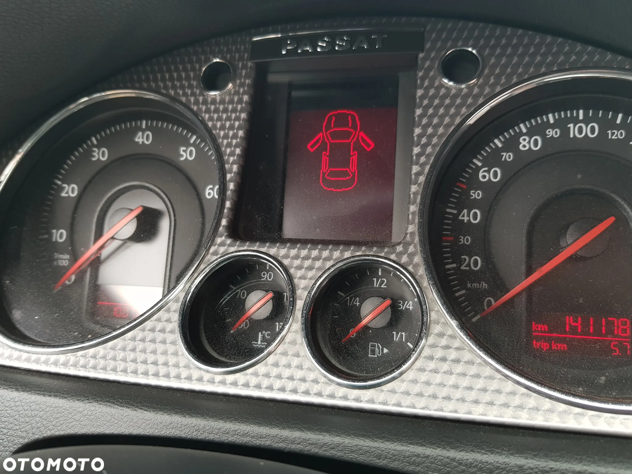 Volkswagen Passat Variant 1.8 TSI Automatik R-Line Edition - 15
