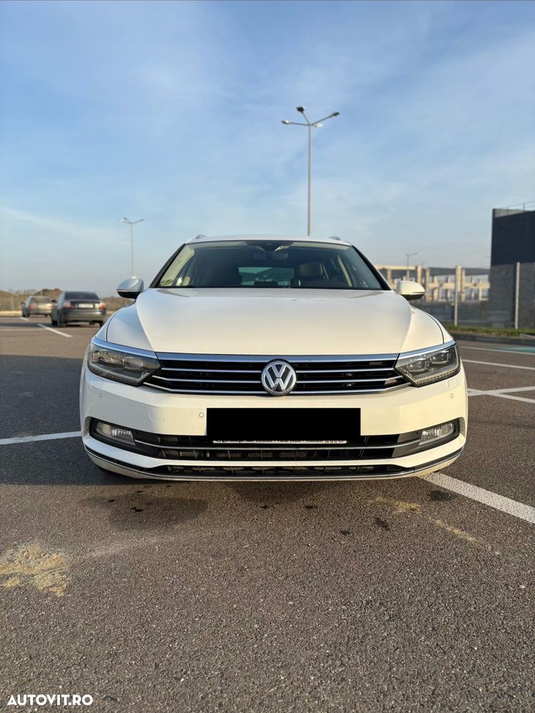Volkswagen Passat 2.0 TDI SCR 4Motion DDG Highline - 3