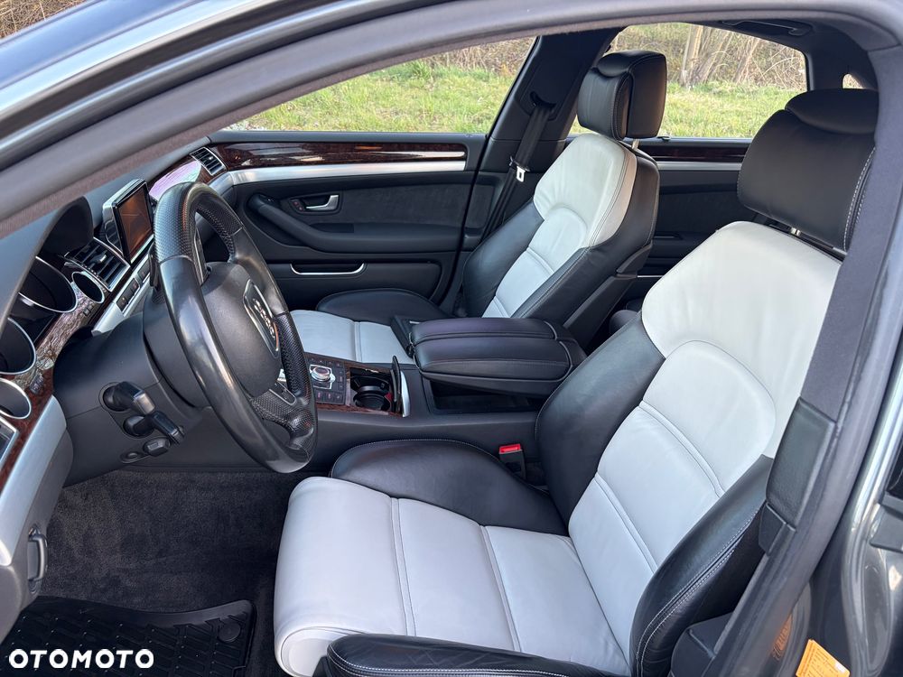 Audi A8 - 15