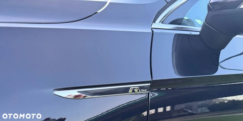 Volkswagen Passat 2.0 TDI SCR DSG 4Motion Elegance - 20