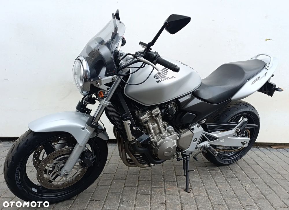 Honda Hornet - 3