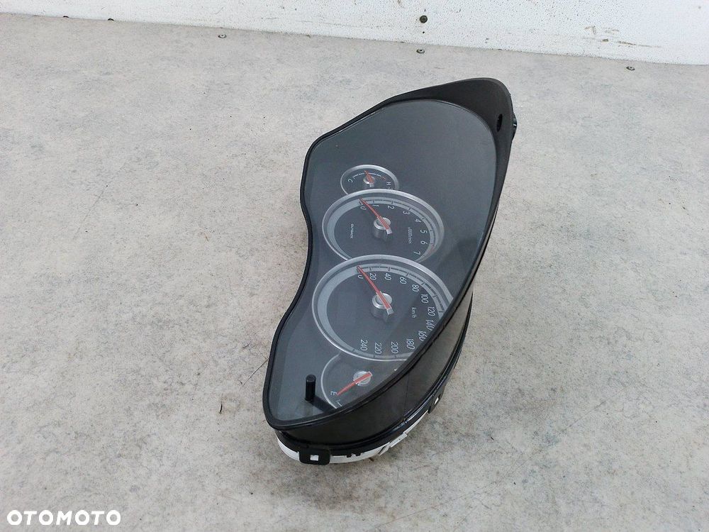 LICZNIK SUBARU OUTBACK III 85012AG220 2.5 16V - 6