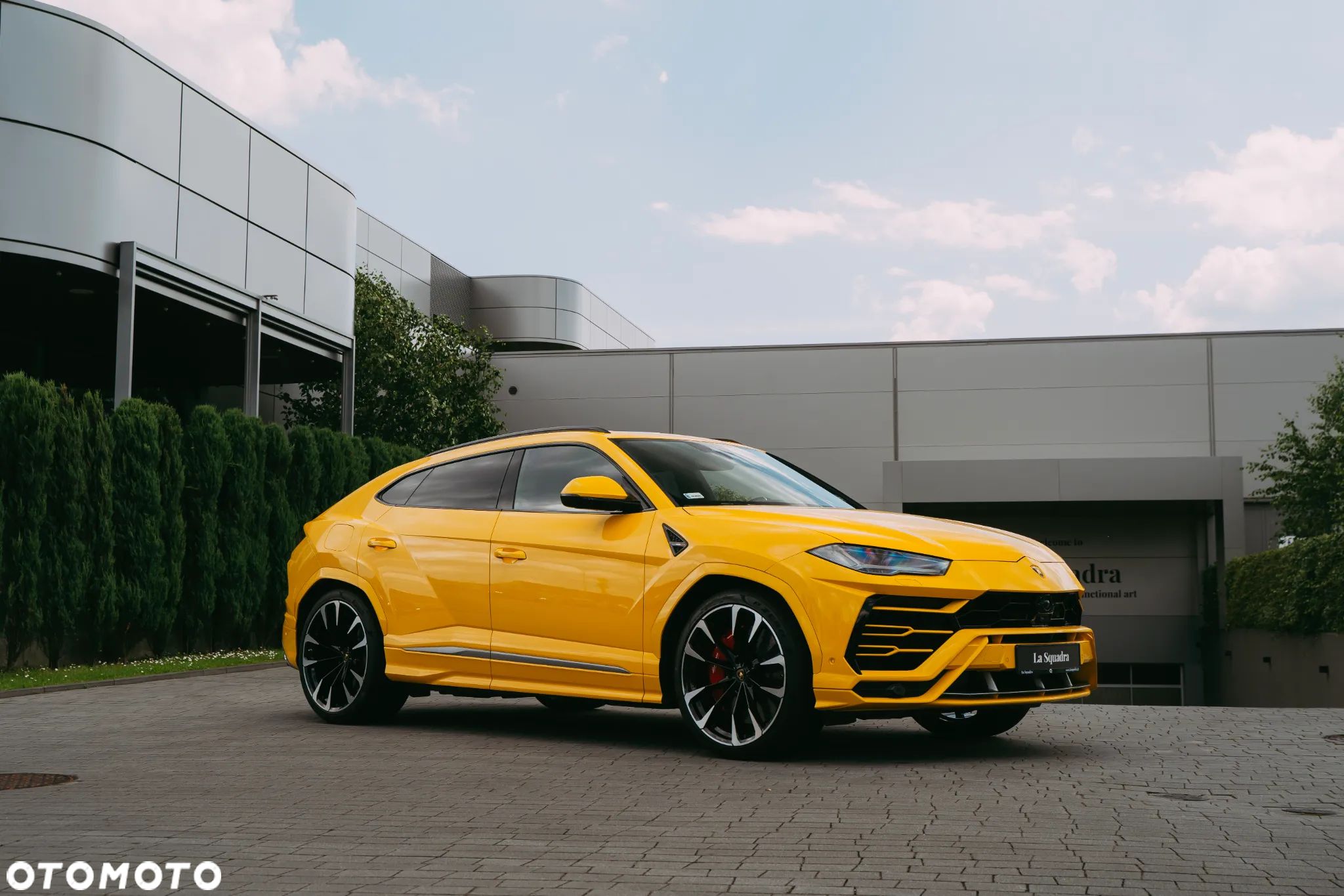 Lamborghini Urus - 1
