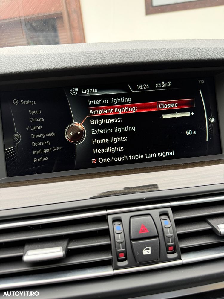 BMW Seria 5 535i xDrive Sport-Aut. Luxury Line - 11