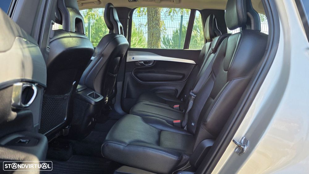 Volvo XC 90 2.0 D4 Momentum - 40