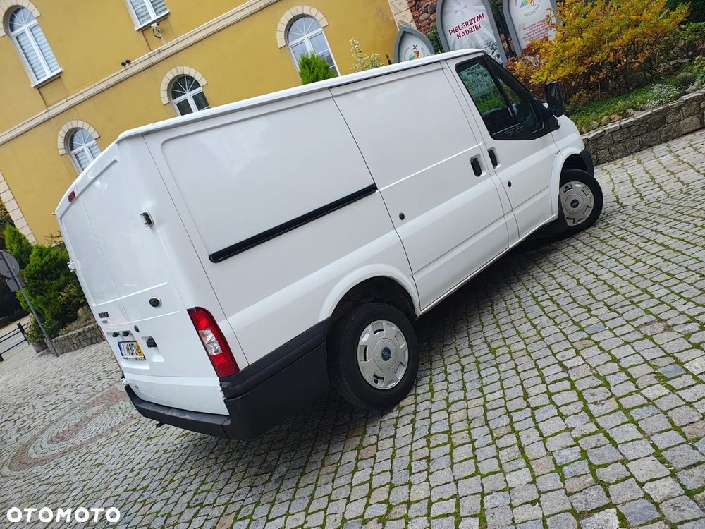Ford Transit - 33