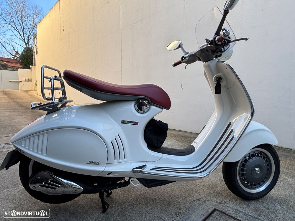Vespa Vespa 946 - 3