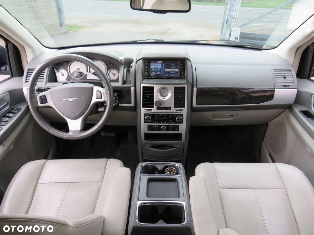 Chrysler Grand Voyager 2.8 CRD Limited - 29