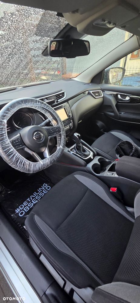 Nissan Qashqai 1.2 DIG-T Xtronic ACENTA - 11
