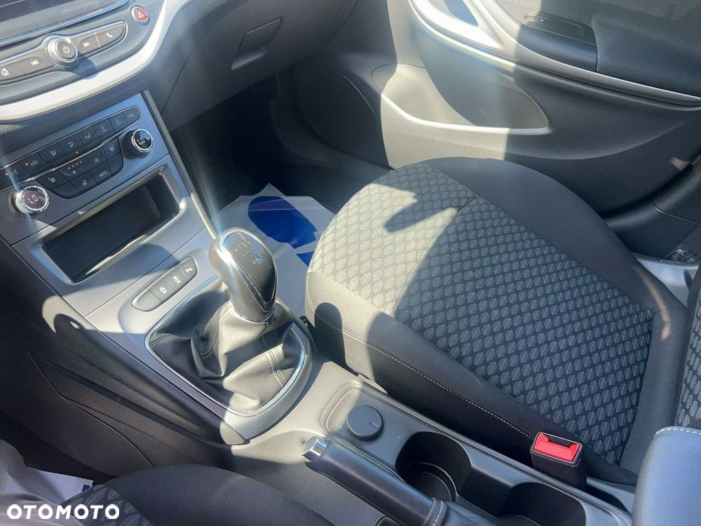 Opel Astra - 14