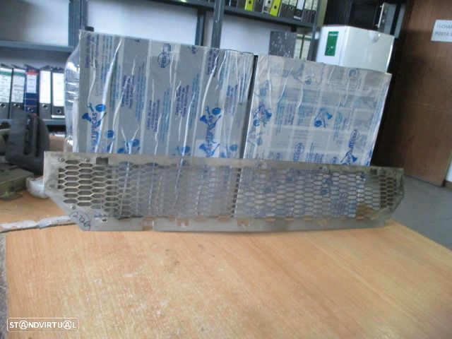 Grelha Friso Gre2126 MINI COOPER R50 R53 2003 1.6I 115CV Branco Frente GRADE - 1