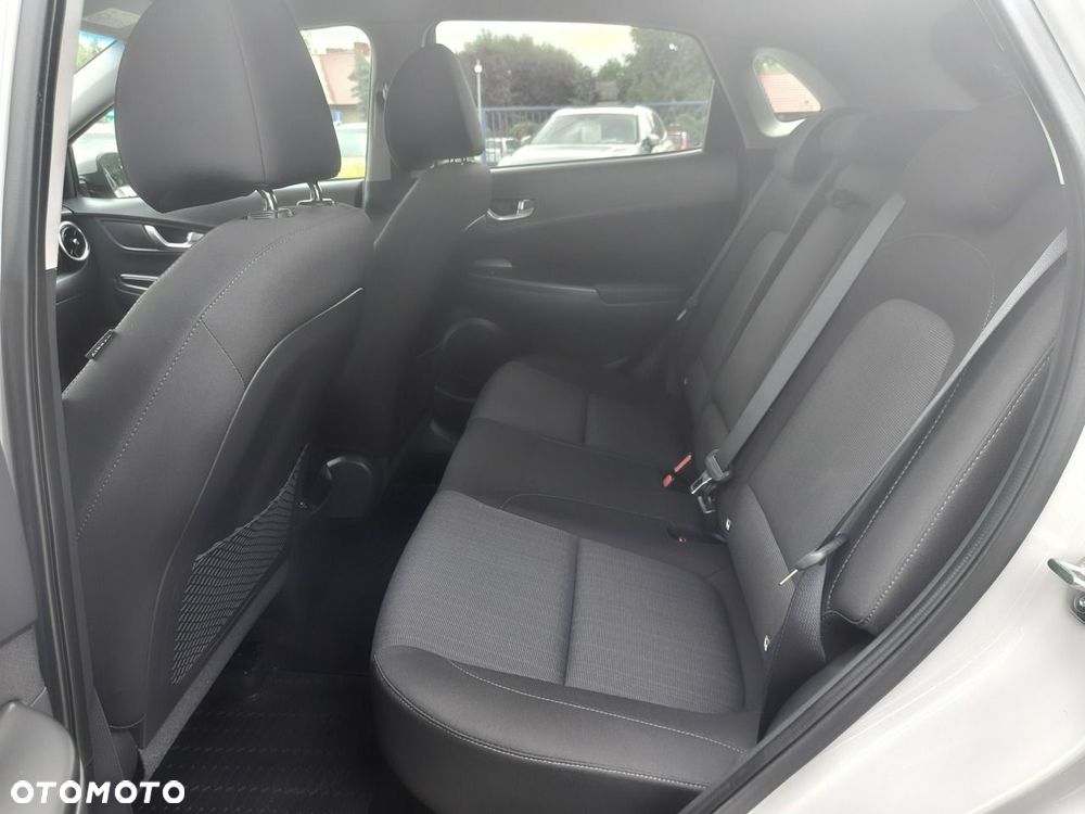 Hyundai Kona - 28