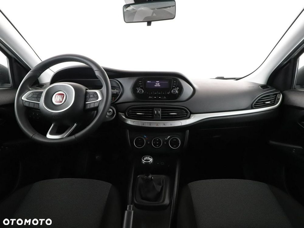 Fiat Tipo 1.4 16v Street - 16