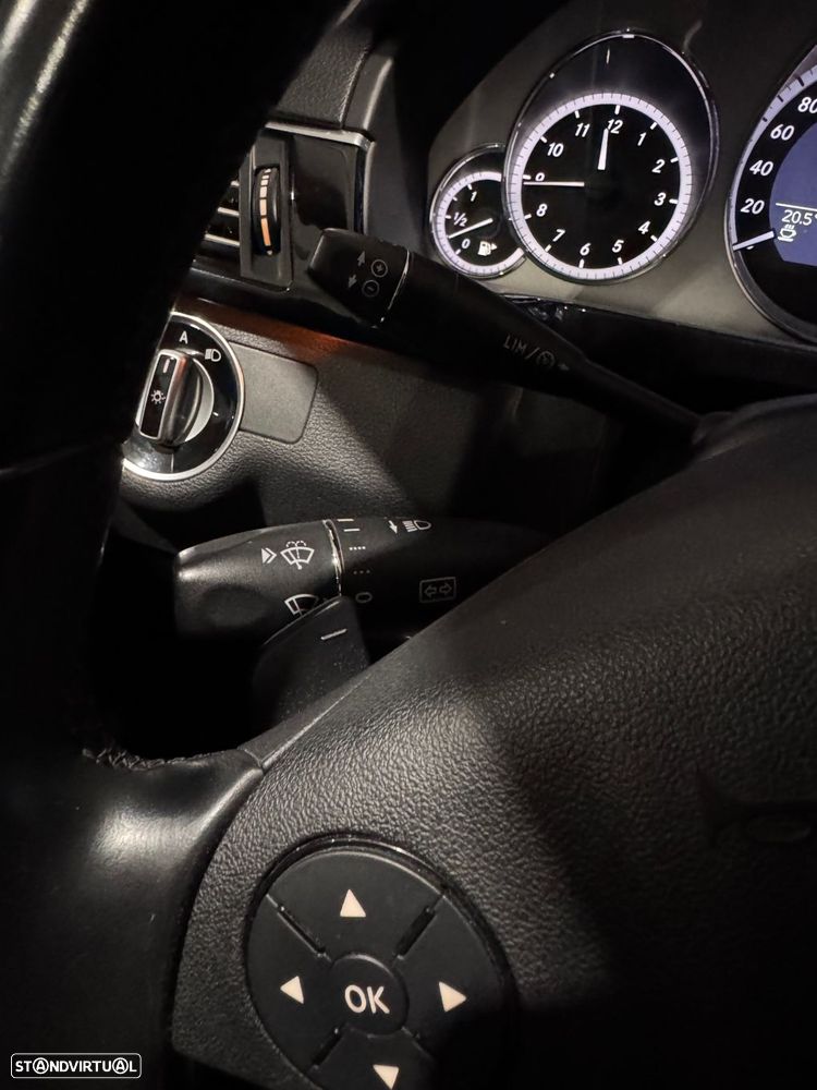 Mercedes-Benz E 350 CDi Avantgarde 4-Matic BlueEfficiency - 29