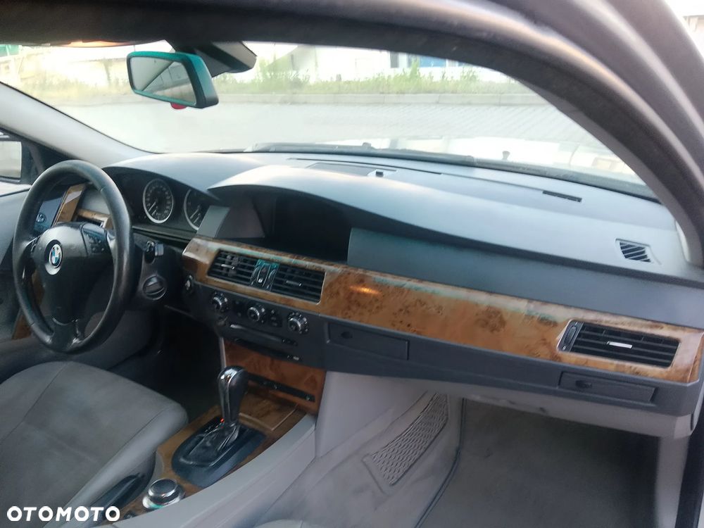 BMW Seria 5 520d - 6