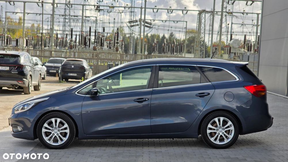 Kia Ceed - 6