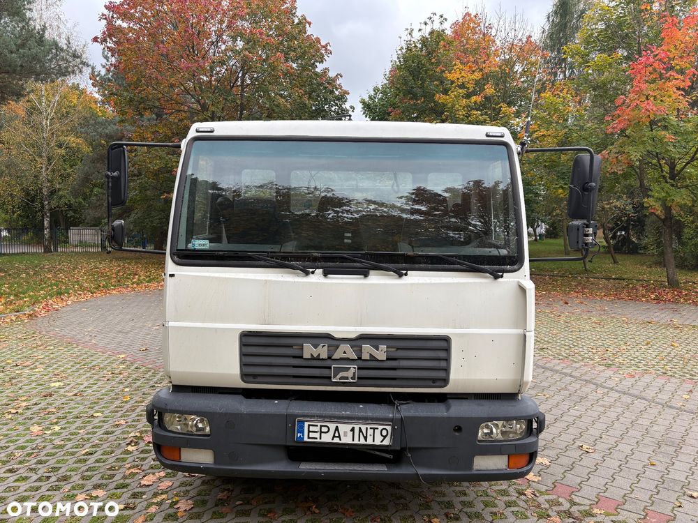 MAN LE12.180 4X2 BB - 6