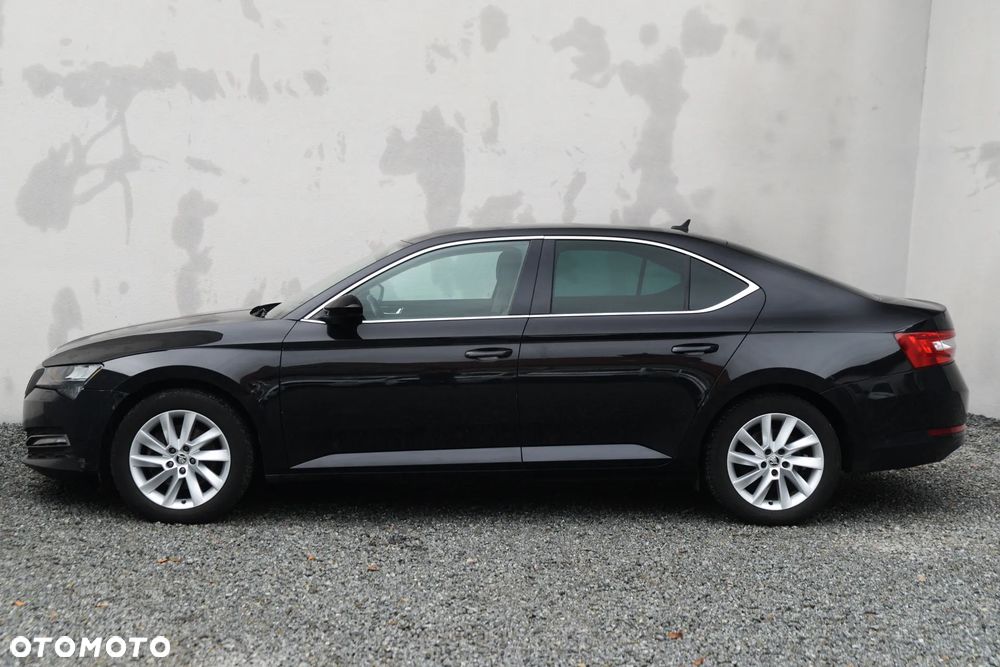 Skoda Superb 2.0 TDI DSG L&K - 20