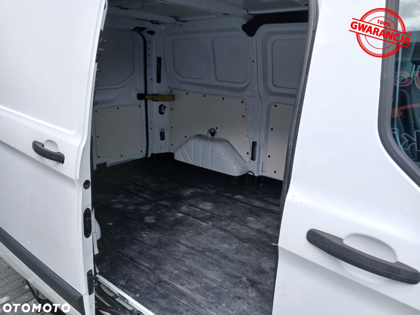 Ford TRANSIT - 21
