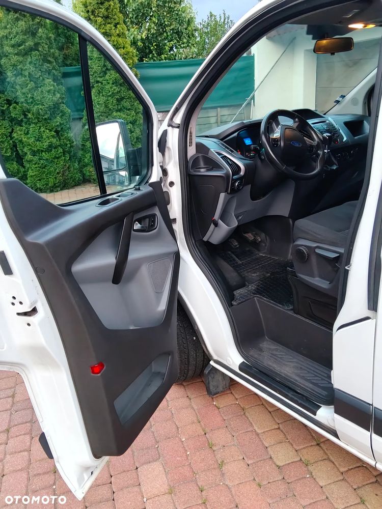 Ford Transit Custom - 19