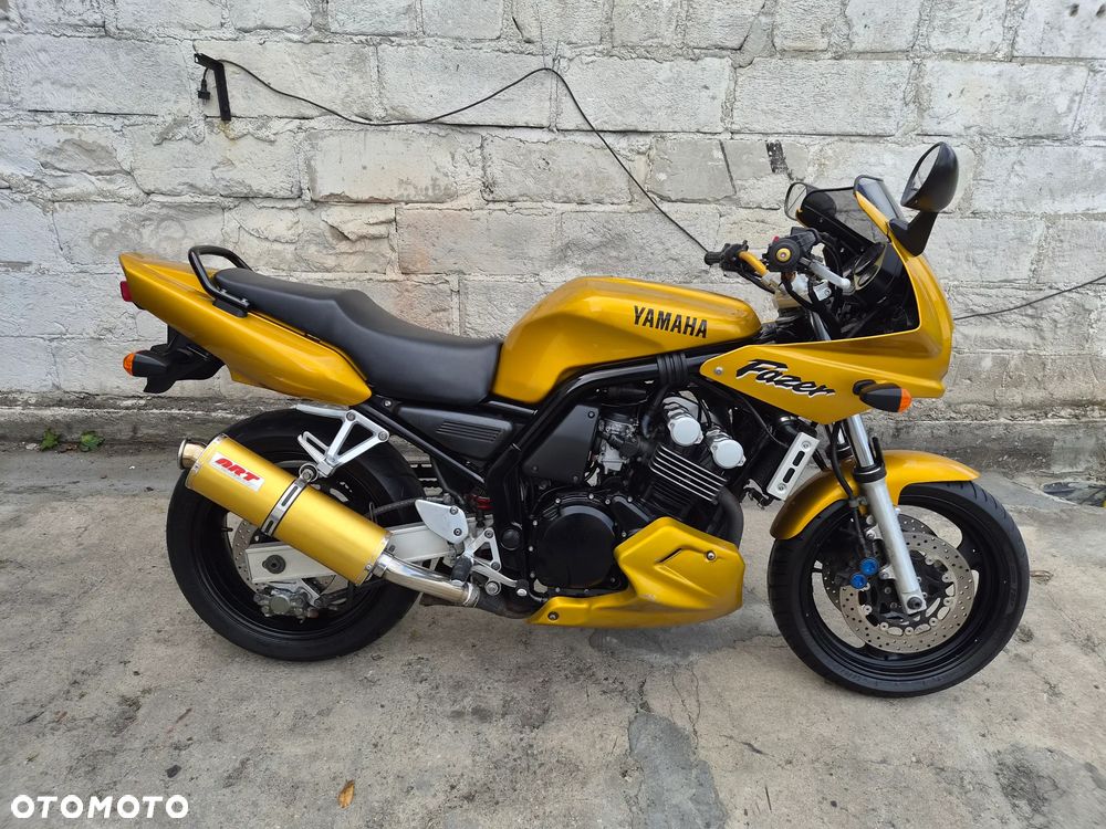 Yamaha FZS - 1