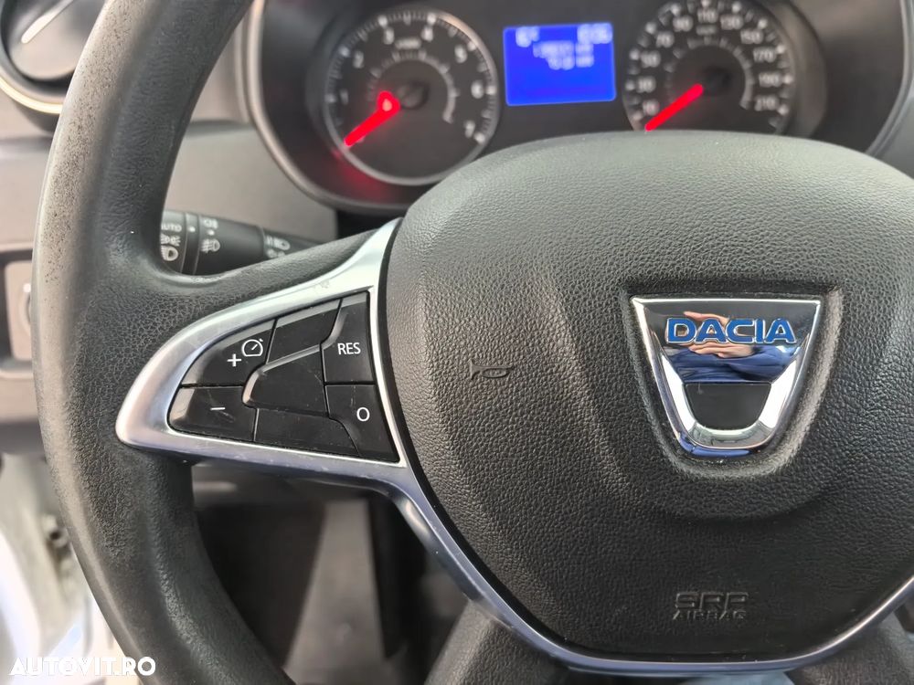 Dacia Duster 1.5 Blue dCi 4WD Essential - 16