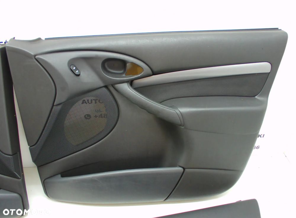 Ford focus MK1 boczki drzwi tapicerka części - 2
