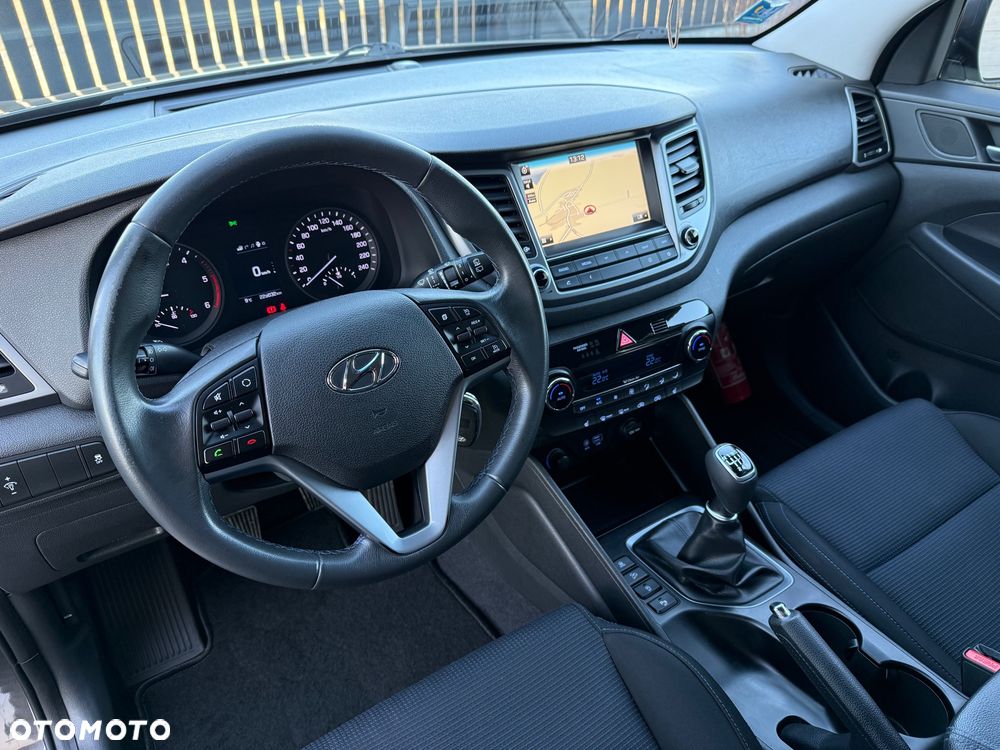 Hyundai Tucson blue 1.7 CRDi 2WD Advantage - 12