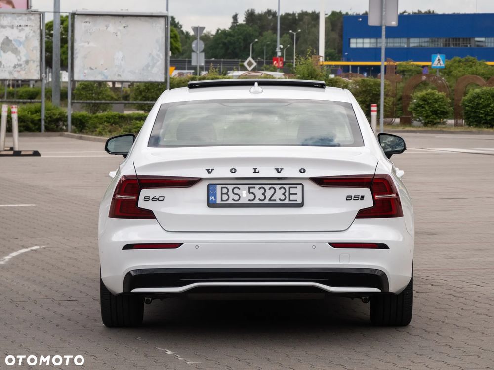 Volvo S60 B5 B AWD R-Design - 16