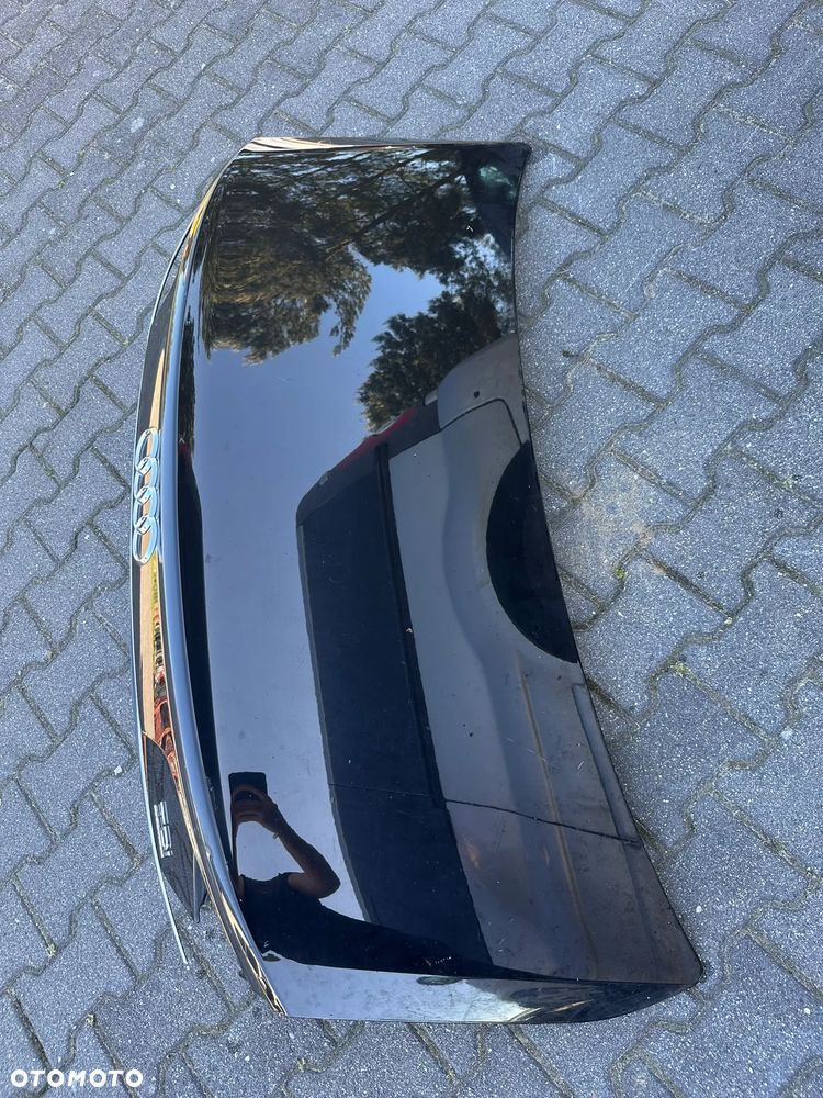 Klapa bagażnika tylna Audi A8 D4 Lift
