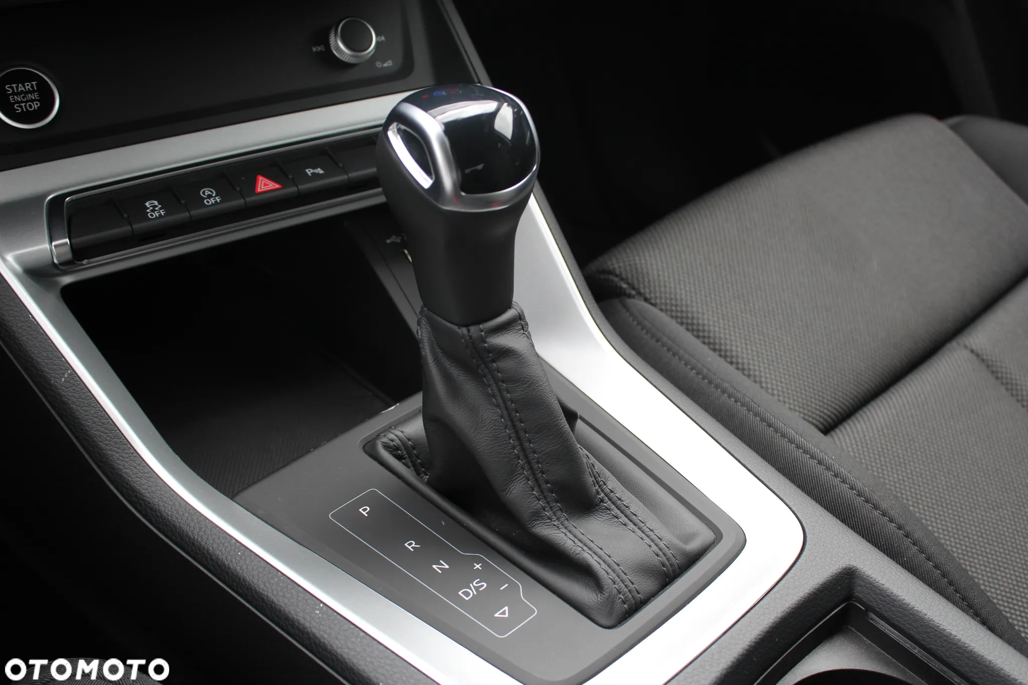 Audi Q3 35 TFSI S tronic - 22