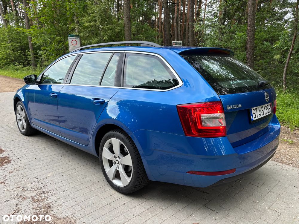 Skoda Octavia 2.0 TDI Style - 6