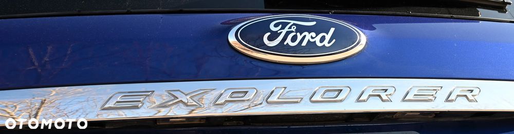 Ford Explorer - 37