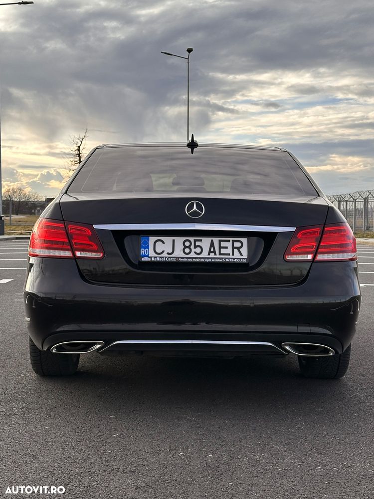 Mercedes-Benz E 200 BlueTEC 7G-TRONIC Elegance - 9