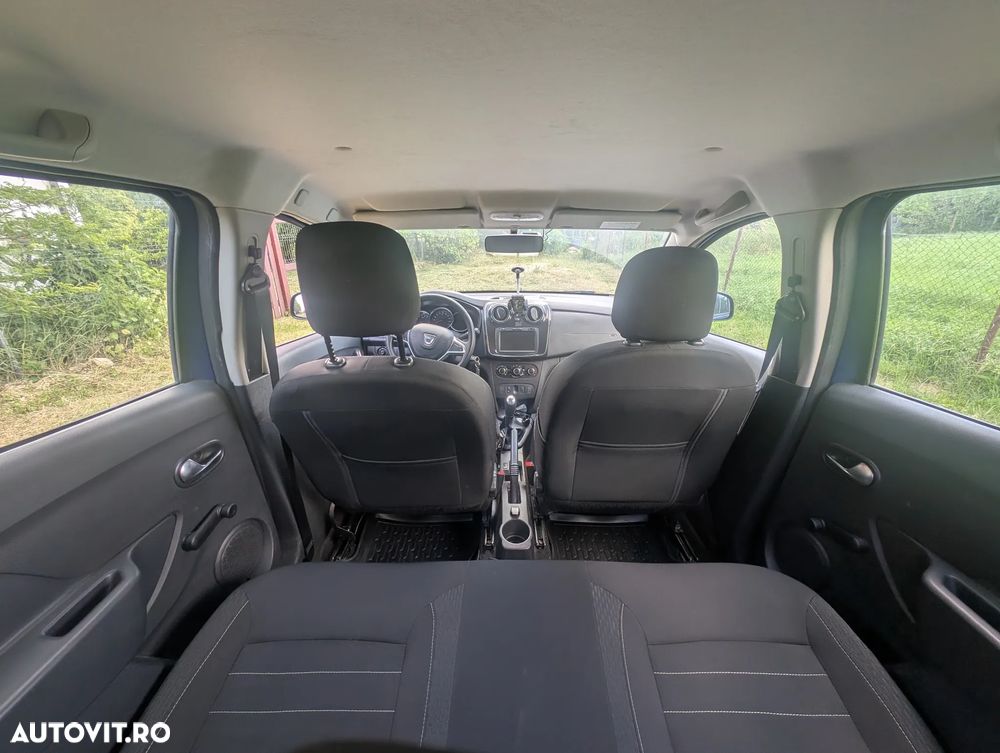 Dacia Sandero - 5