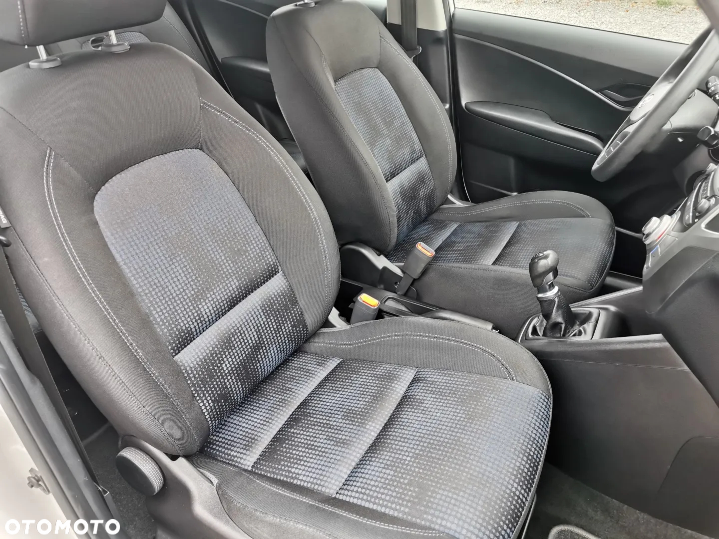 Hyundai ix20 - 11