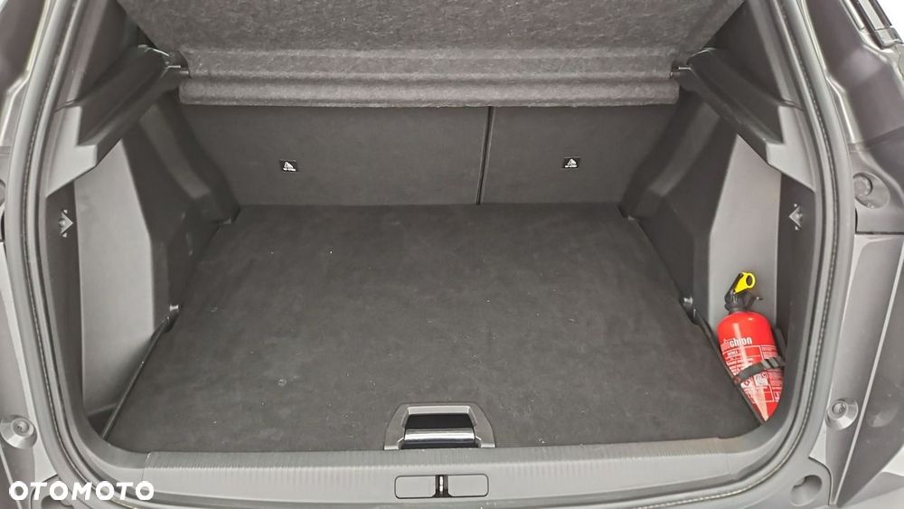 Peugeot 2008 1.2 PureTech Allure Pack S&S EAT8 - 19