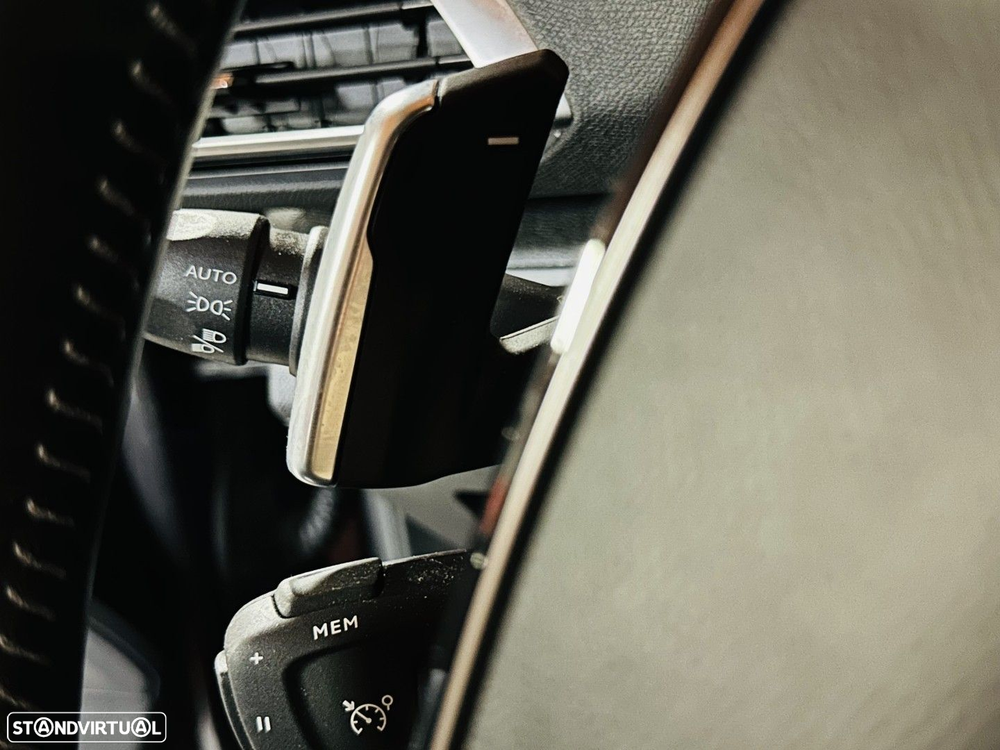 Peugeot 5008 PureTech 130 EAT8 Stop & Start Active - 21