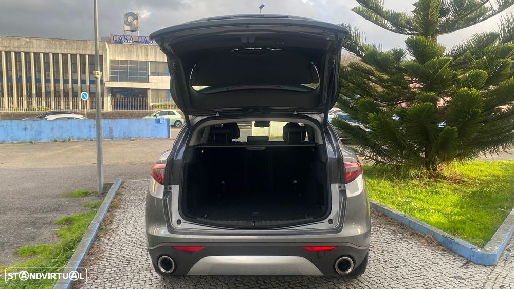 Alfa Romeo Stelvio 2.2 D Super AT8 - 13