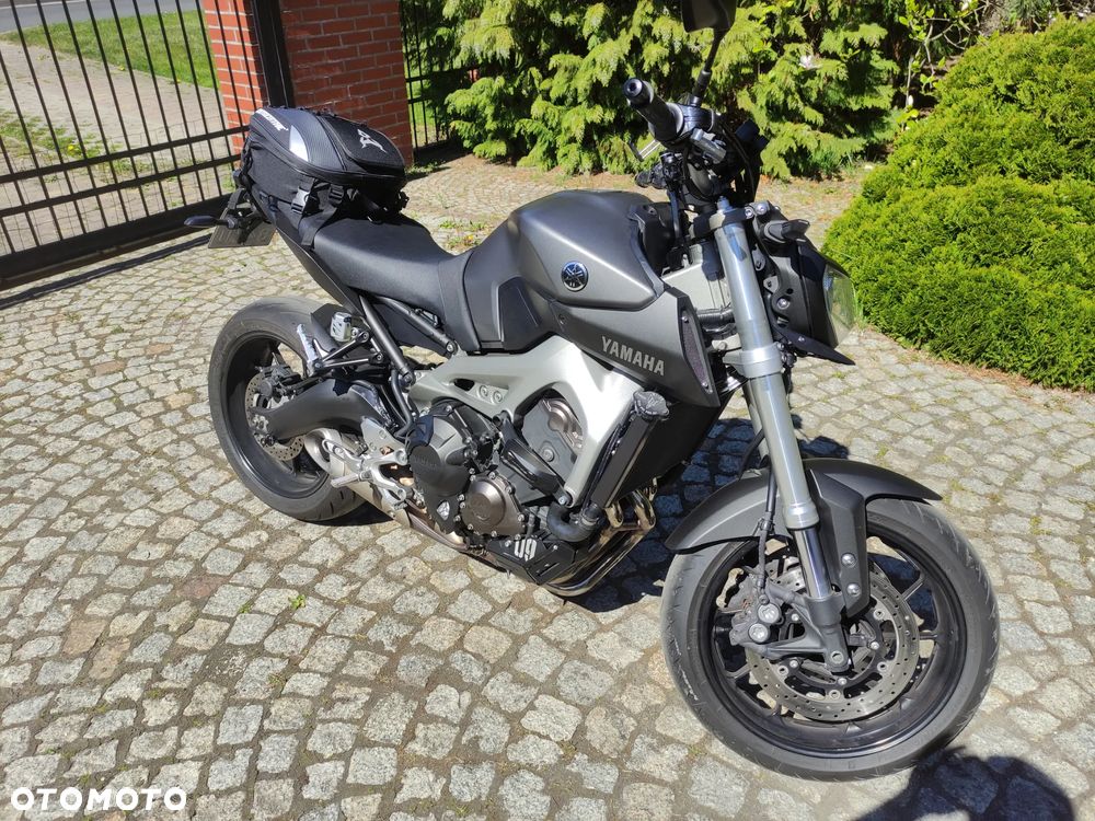 Yamaha MT - 3