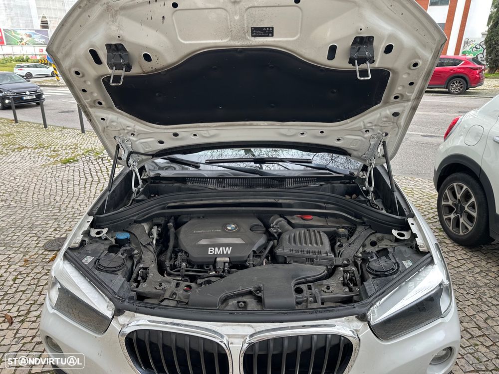 BMW X1 sDrive18d Aut. - 5