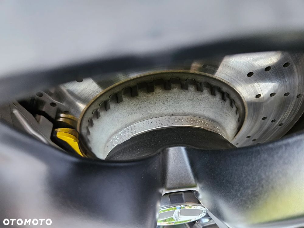 Mercedes-Benz CLS - 12