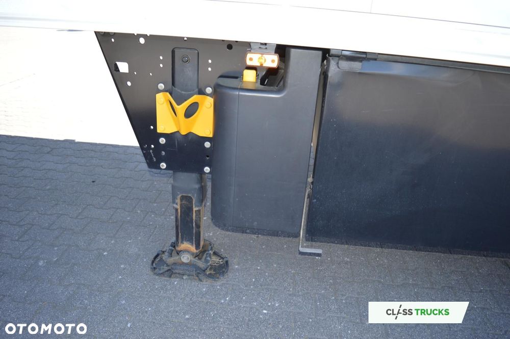 Schmitz Cargobull SKO FP 60 ThermoKing SLXi 300 - 16