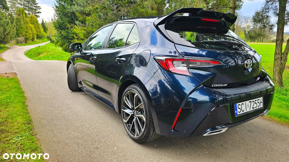 Toyota Corolla - 6