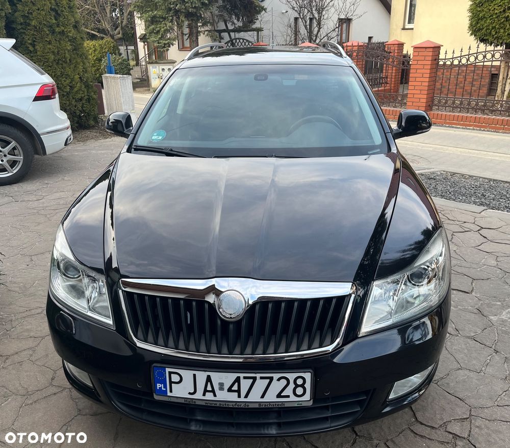 Skoda Octavia 1.8 TSI DSG Elegance - 8