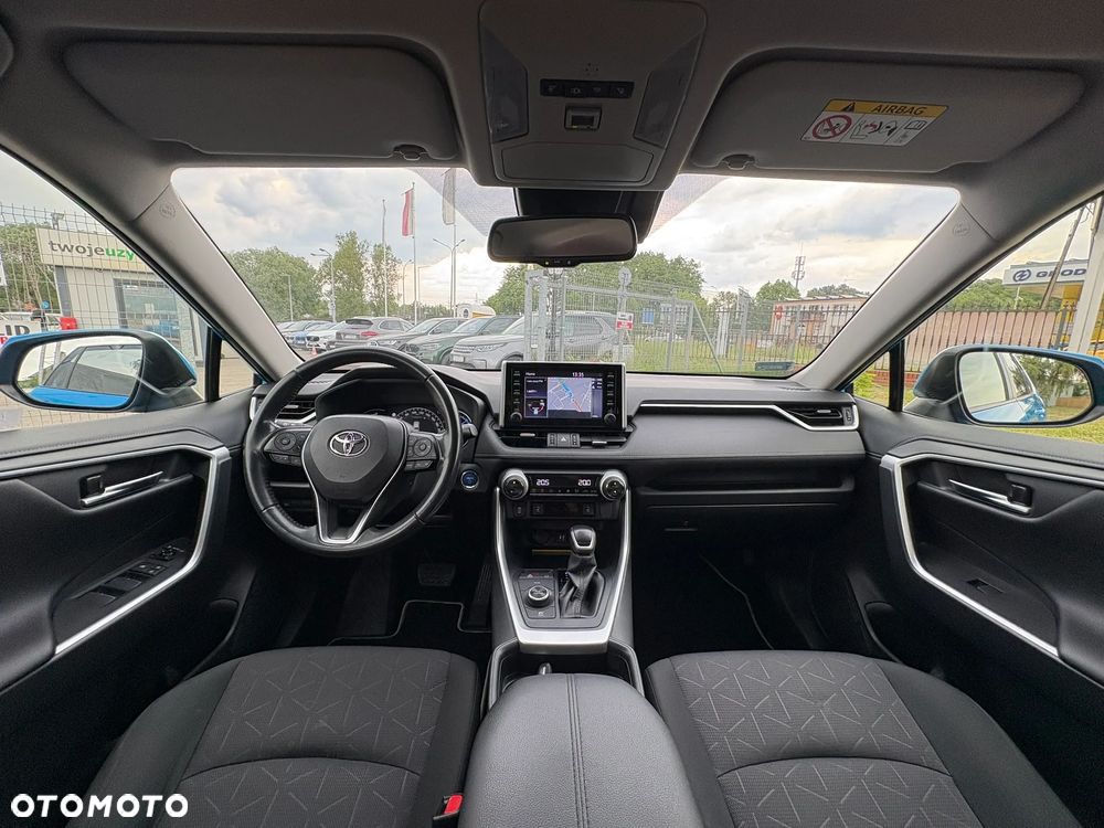 Toyota RAV4 - 16