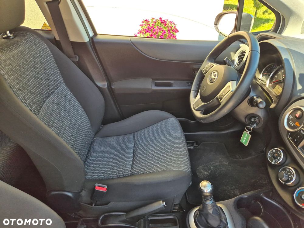 Toyota Yaris 1.33 VVT-i Style - 5